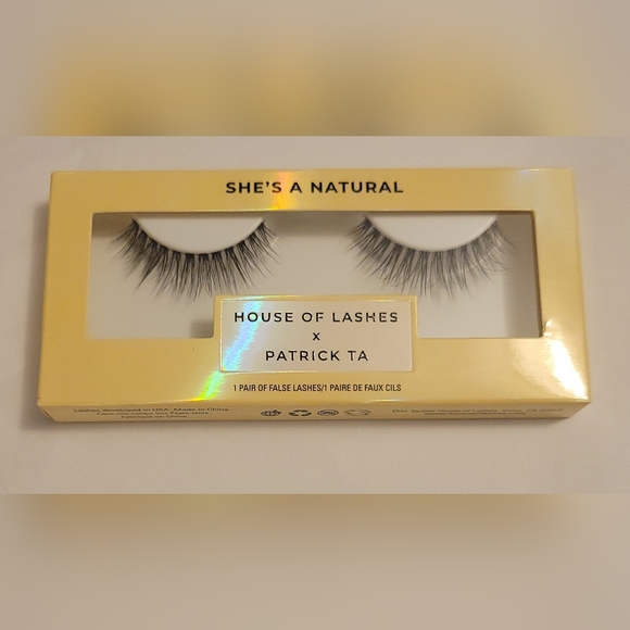 House of Lashes She's a Natural False Eyelashes - Picture 1 of 2